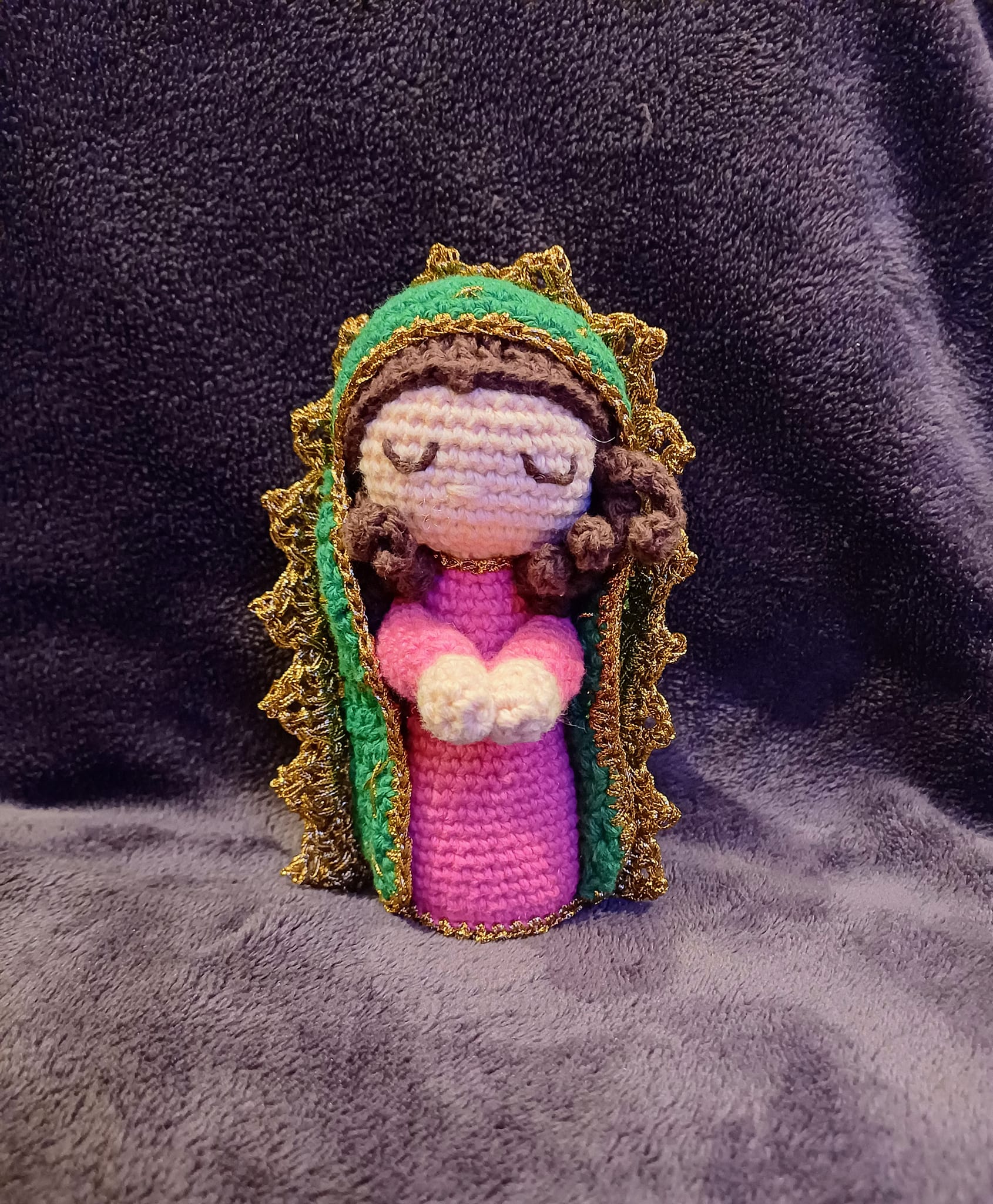 Virgencita cuídame plis